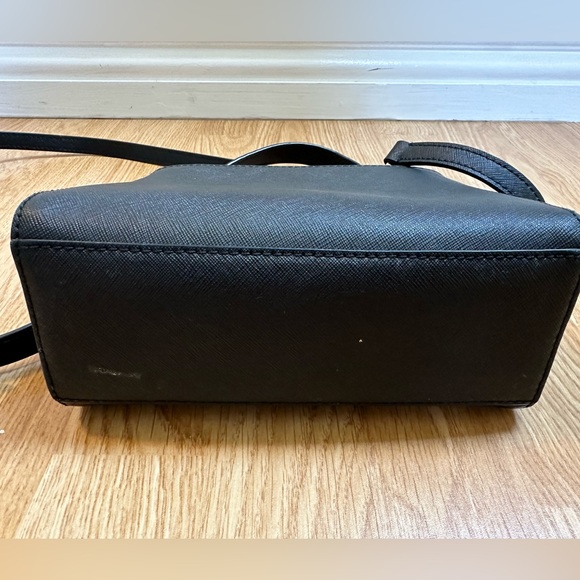 Tory Burch Robinson Purse Black - Picture 5 of 8